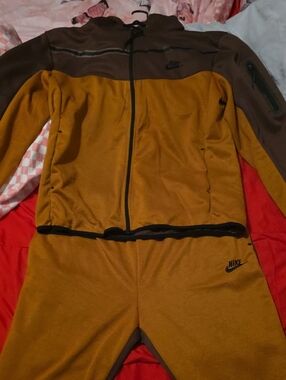 Nike Brown & Mustard Two-Tone Zip Tracksuit